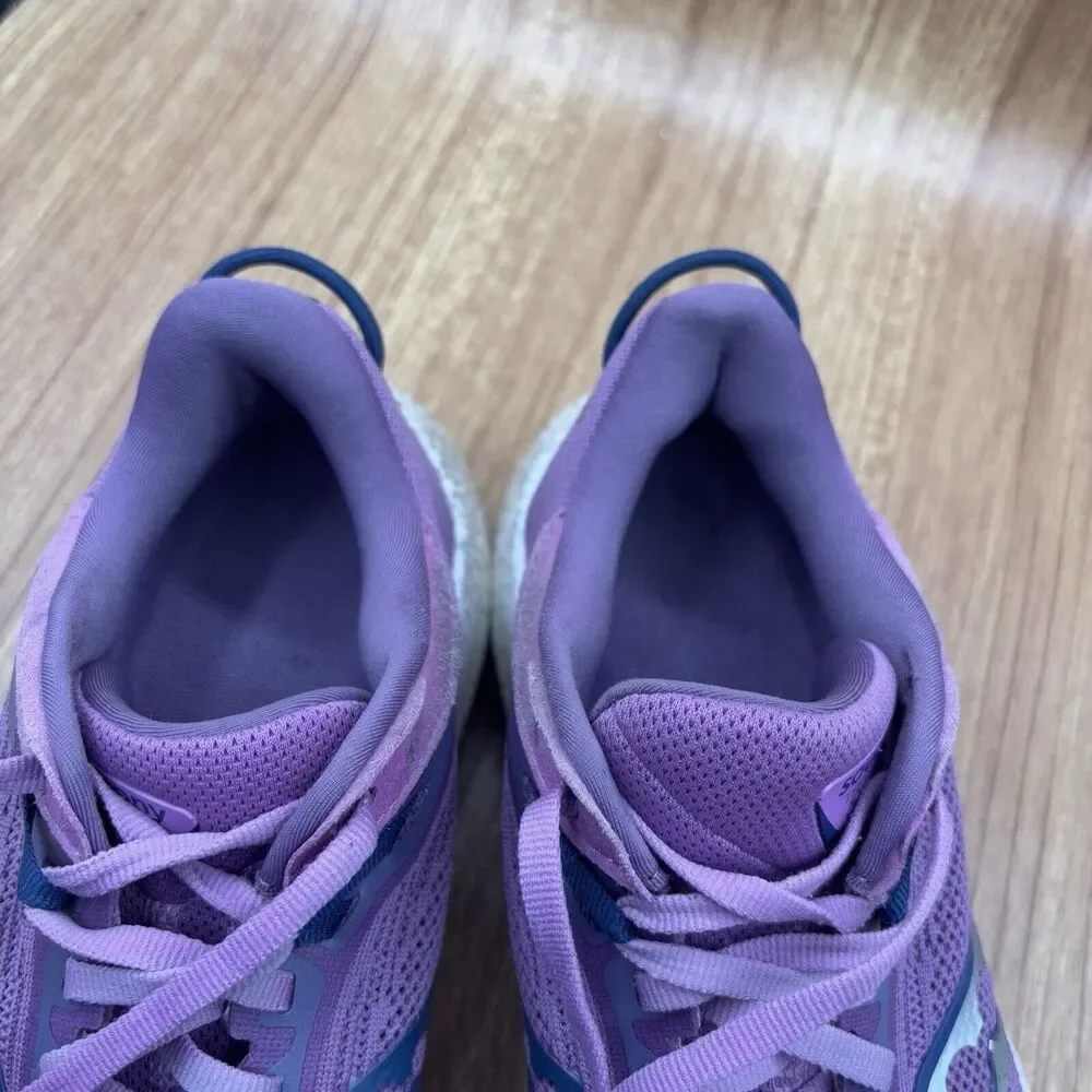 Saucony Triumph 21‎ Women's Size 8.5 Road Running Shoes Sneakers Grape Indigo